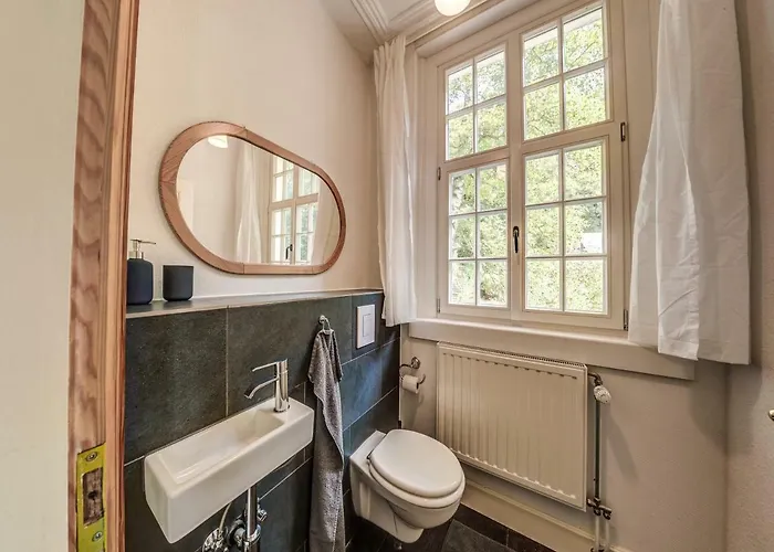 Haus Barkhausen 蒙绍