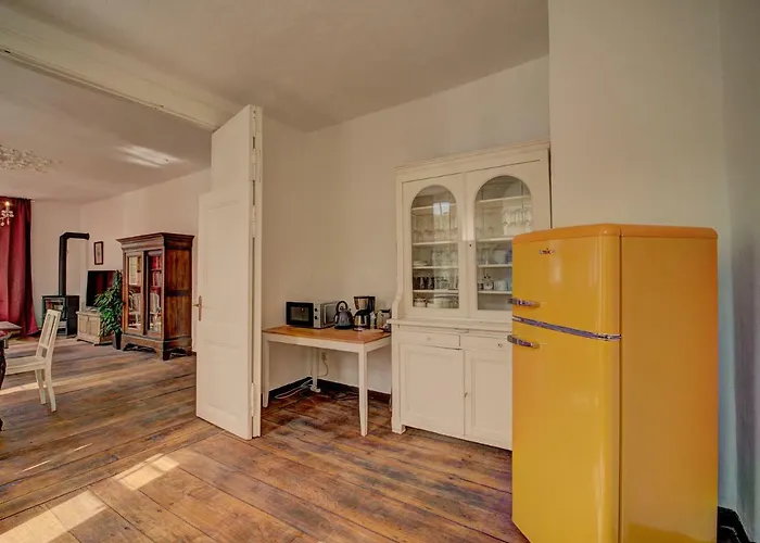 Haus Barkhausen * 蒙绍